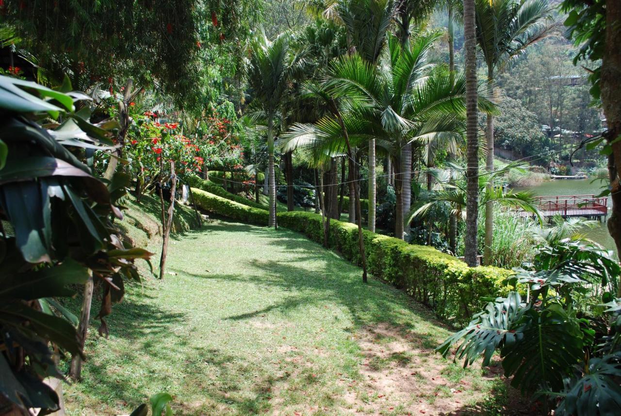 Crater Bay Cottages Kabale Esterno foto